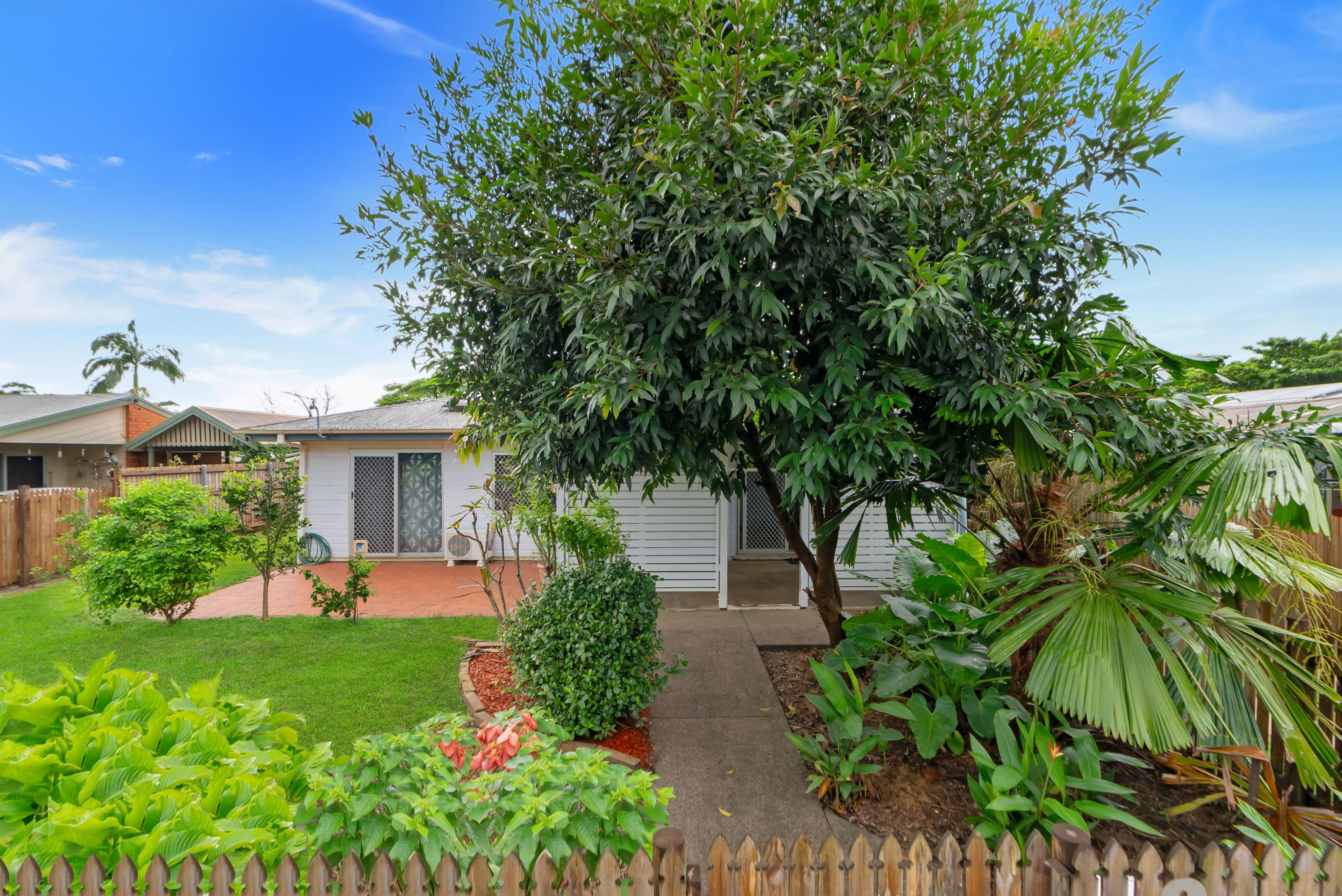 6 Ronto Close, Manoora QLD 4870, Manoora - Thumbnail 3