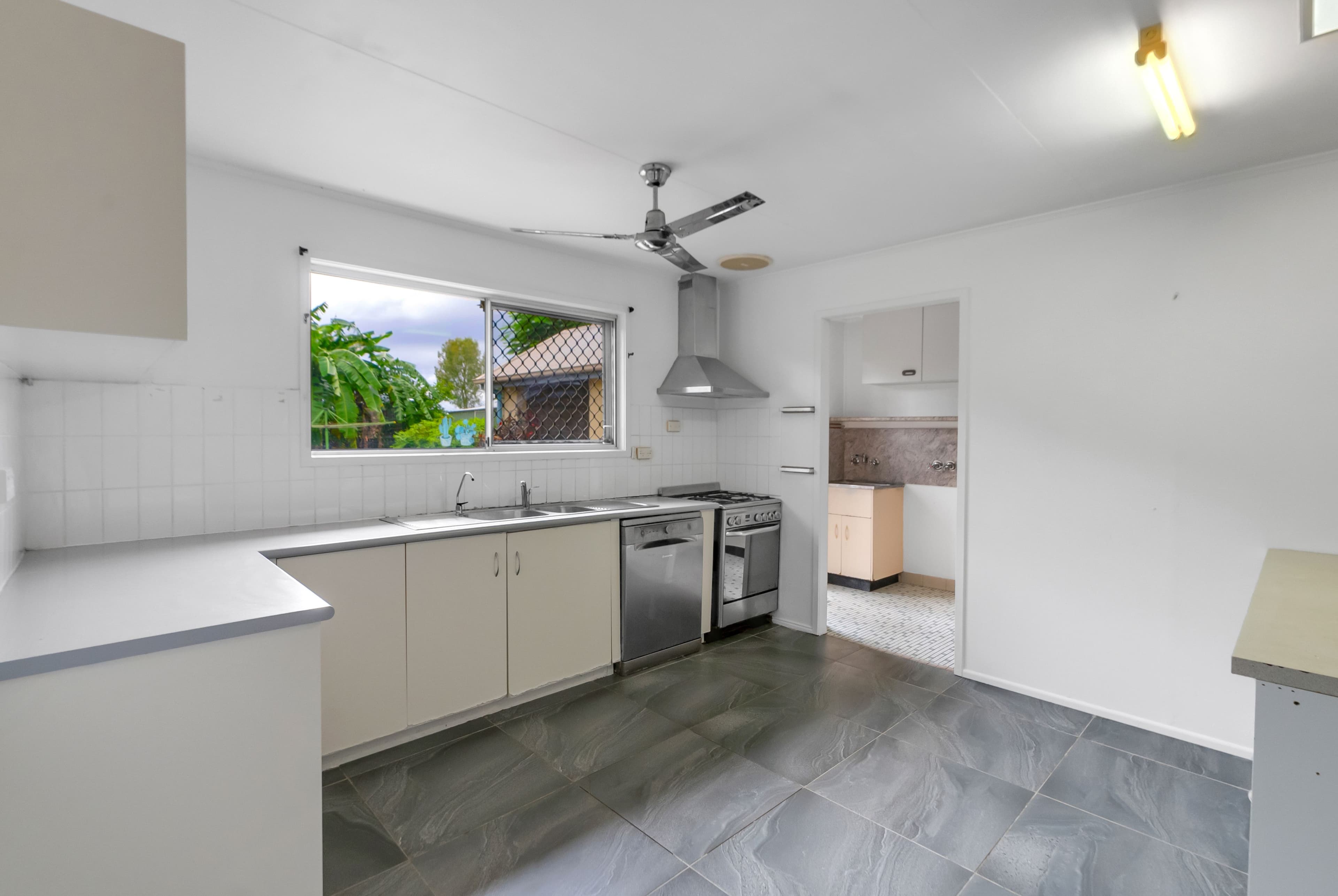 6 Ronto Close, Manoora QLD 4870, Manoora - Thumbnail 8