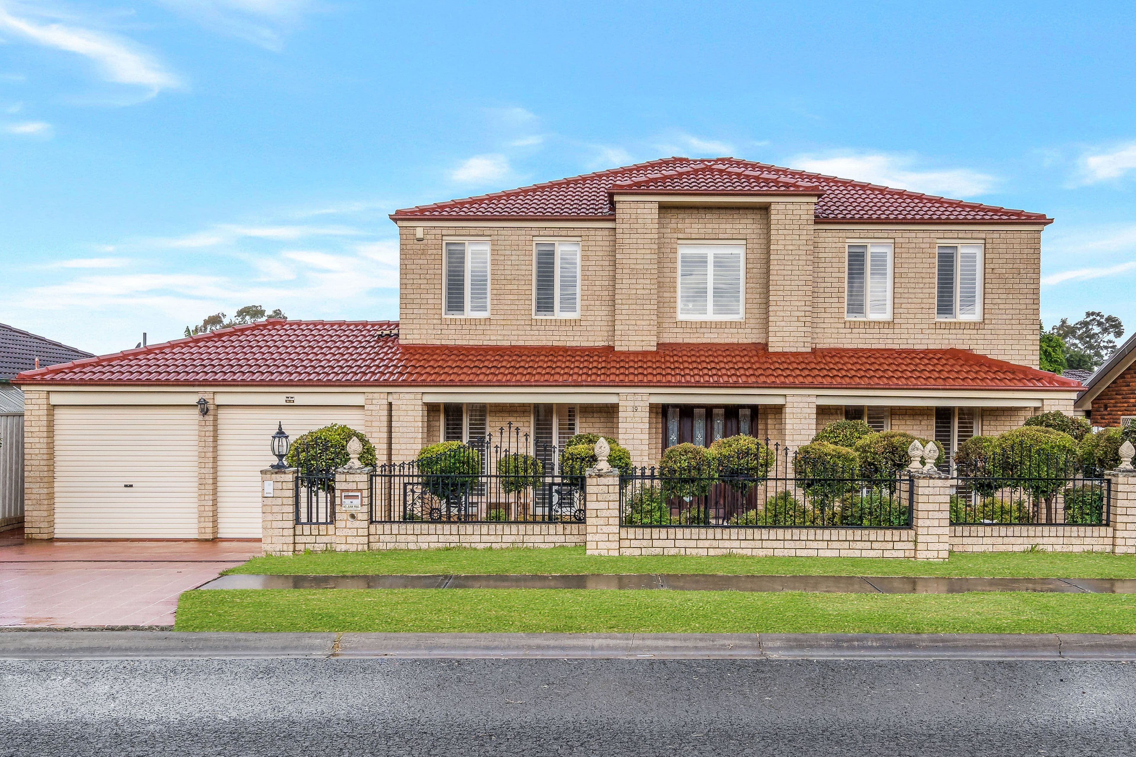 19 Seaeagle Crescent, Green Valley NSW 2168, Green Valley - Thumbnail 2
