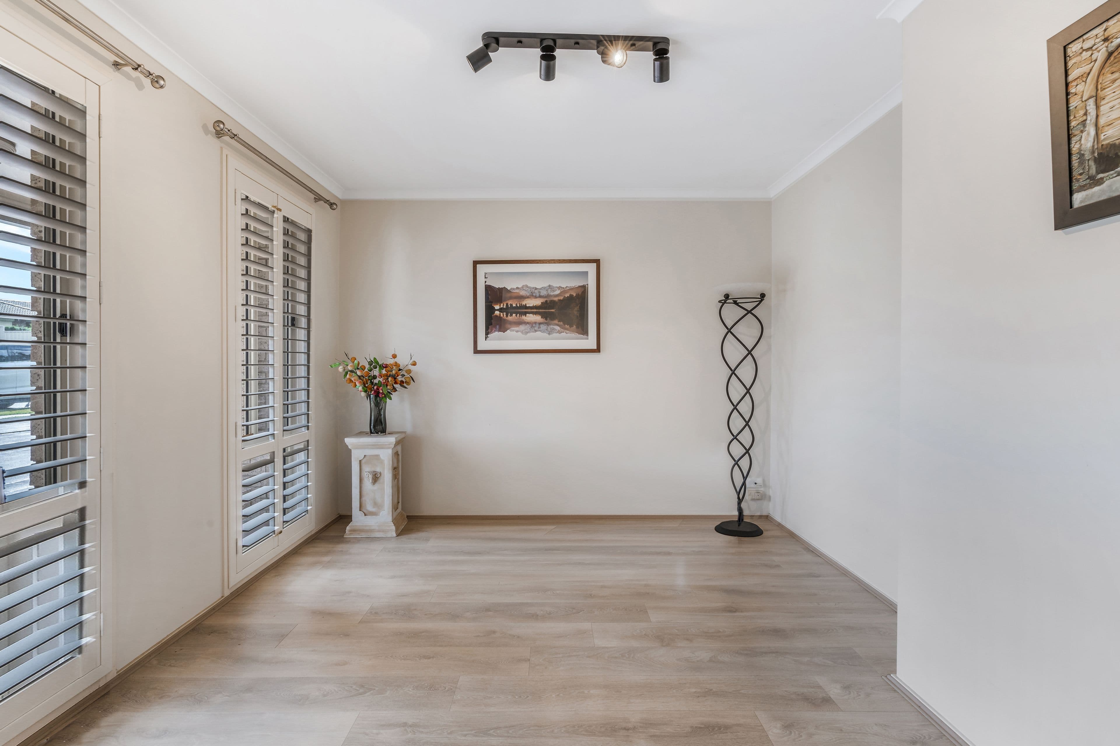 19 Seaeagle Crescent, Green Valley NSW 2168, Green Valley - Thumbnail 6