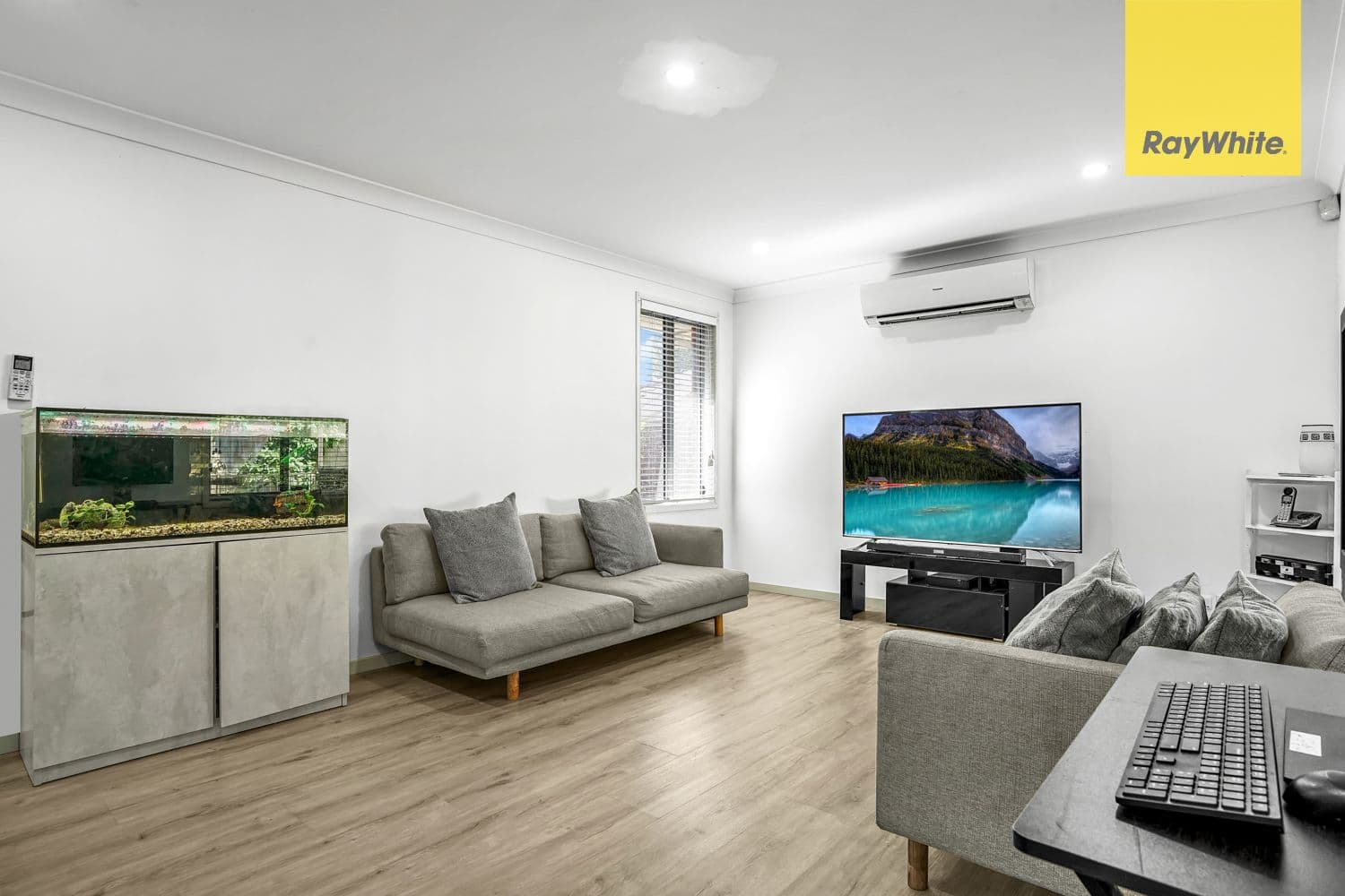 16 Newnham Street, Dean Park NSW 2761, Dean Park - Thumbnail 4