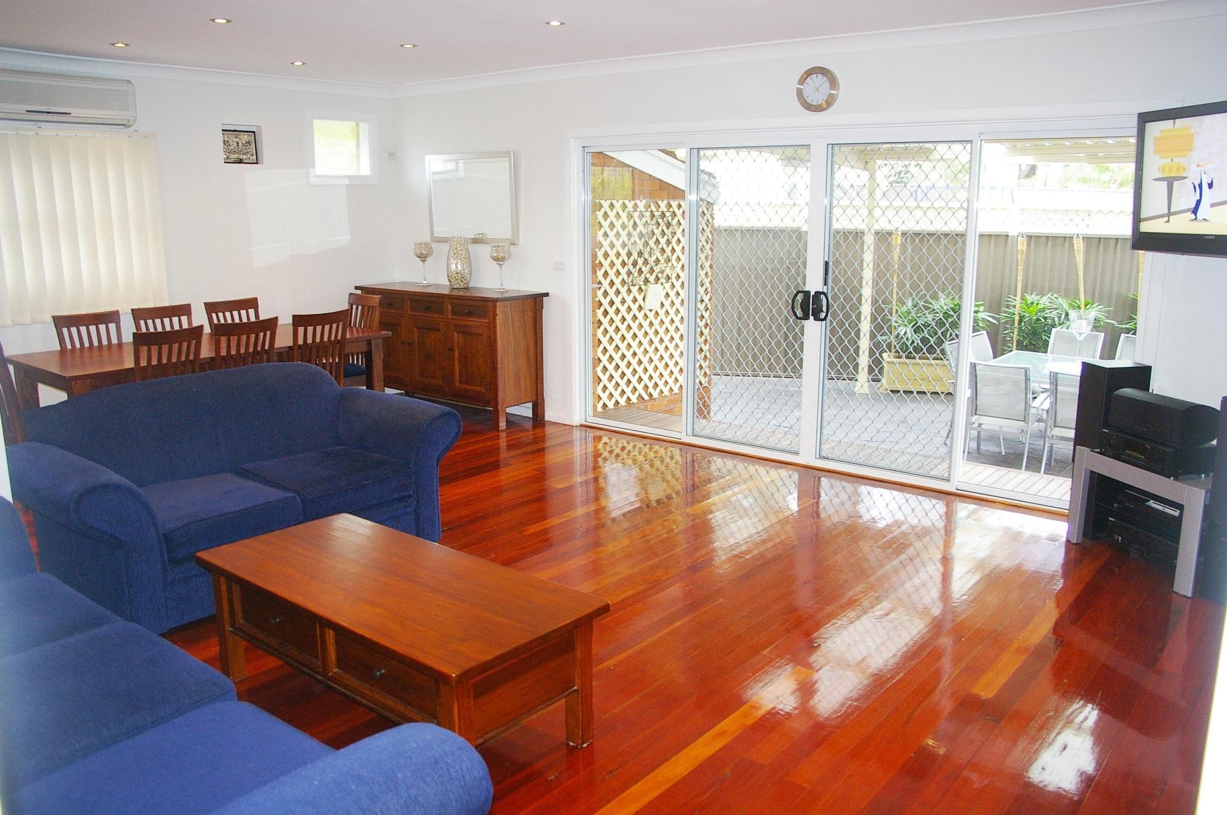 33 Shoalhaven Road, SYLVANIA WATERS NSW 2224, Sylvania Waters - Thumbnail 2