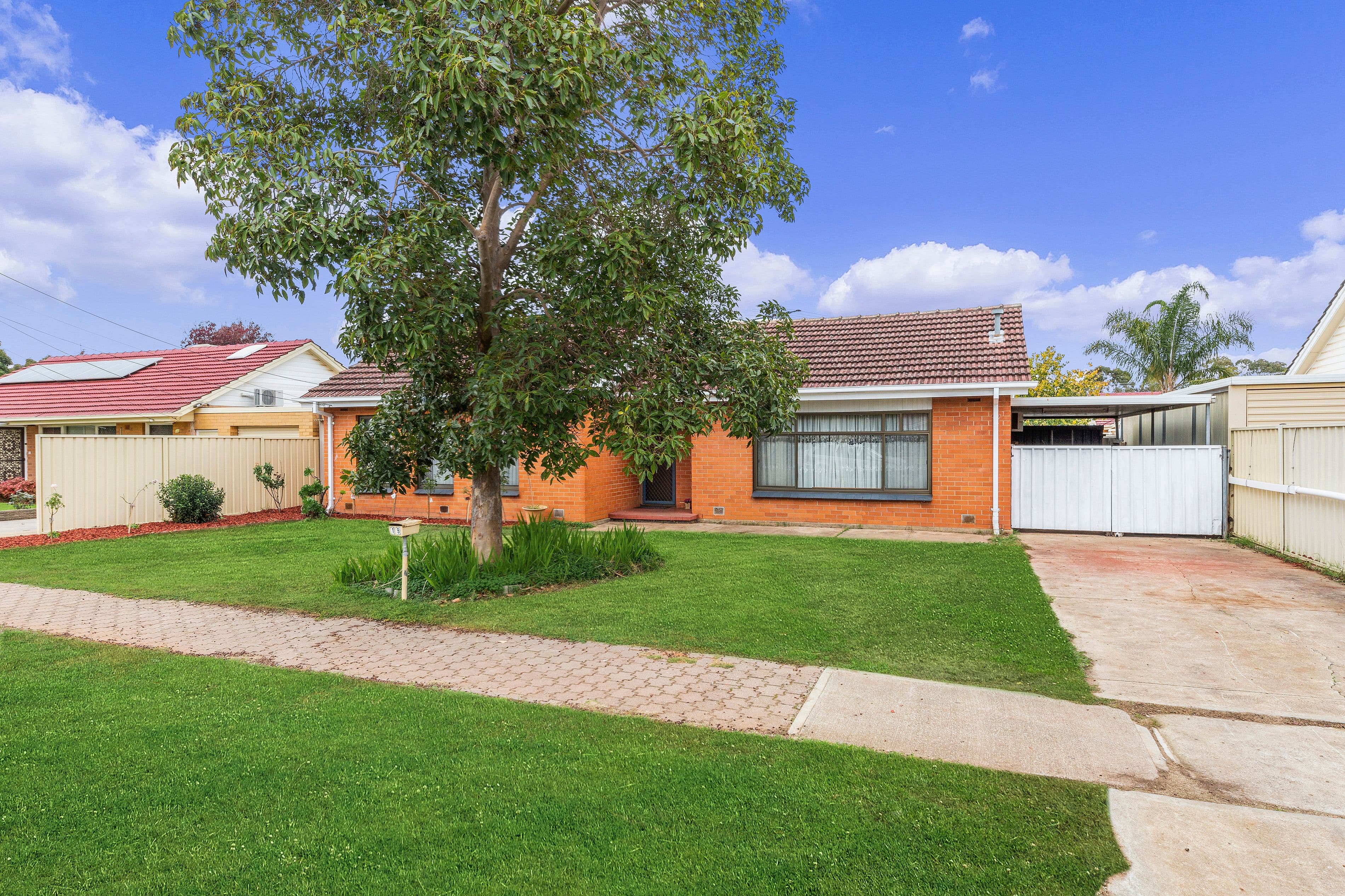 19 Lamorna Parade, Parafield Gardens SA 5107, Parafield Gardens - Thumbnail 2