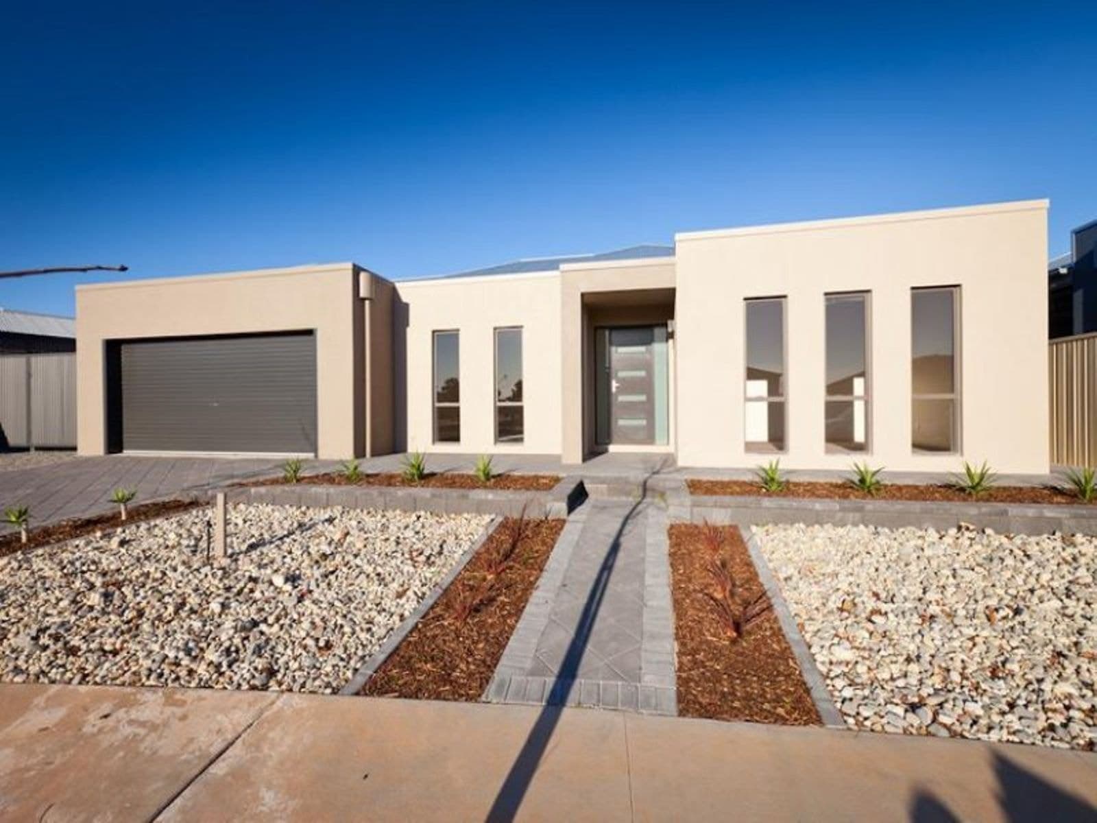 14 Nicholas Avenue, Mildura - Image 1