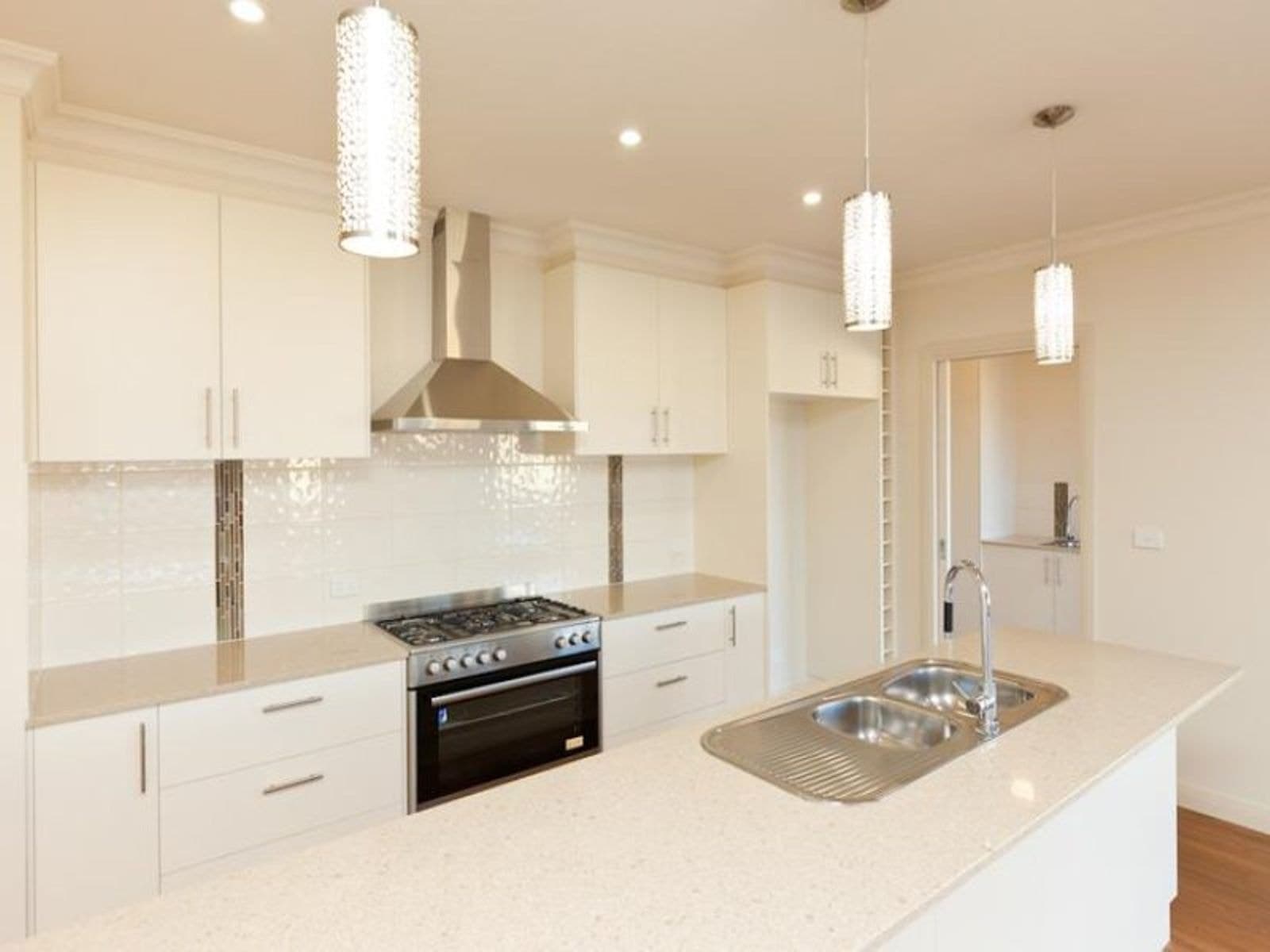 14 Nicholas Avenue, Mildura - Thumbnail 2