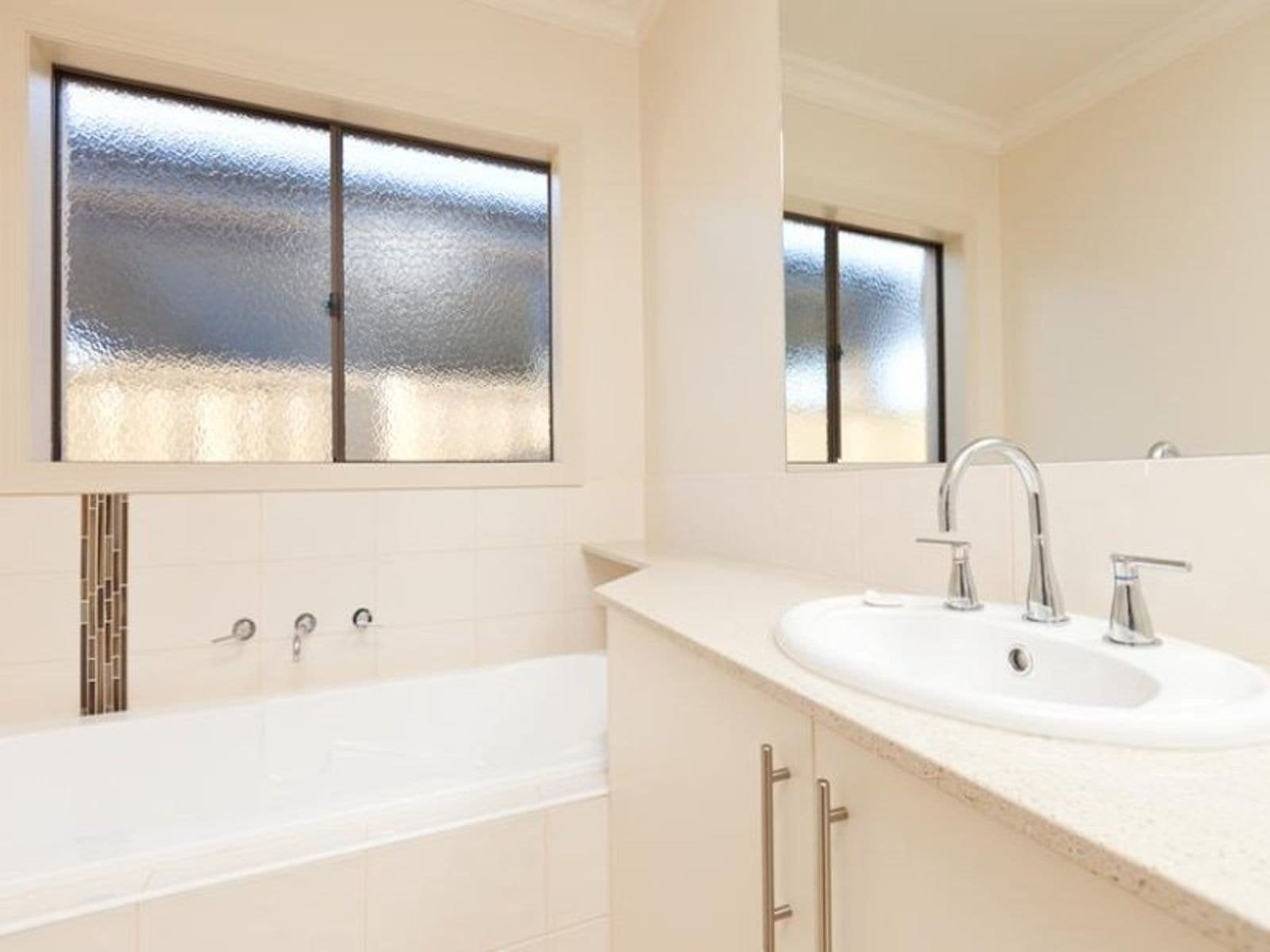 14 Nicholas Avenue, Mildura - Thumbnail 5