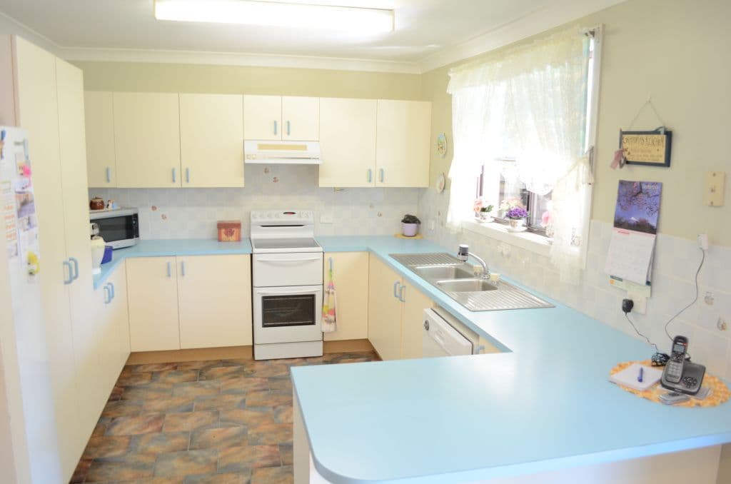 2 Palm Terrace, YAMBA NSW 2464, Yamba - Thumbnail 2