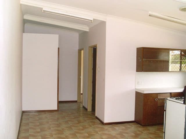 15B Kelly Street, GERALDTON WA 6530, Geraldton - Thumbnail 3