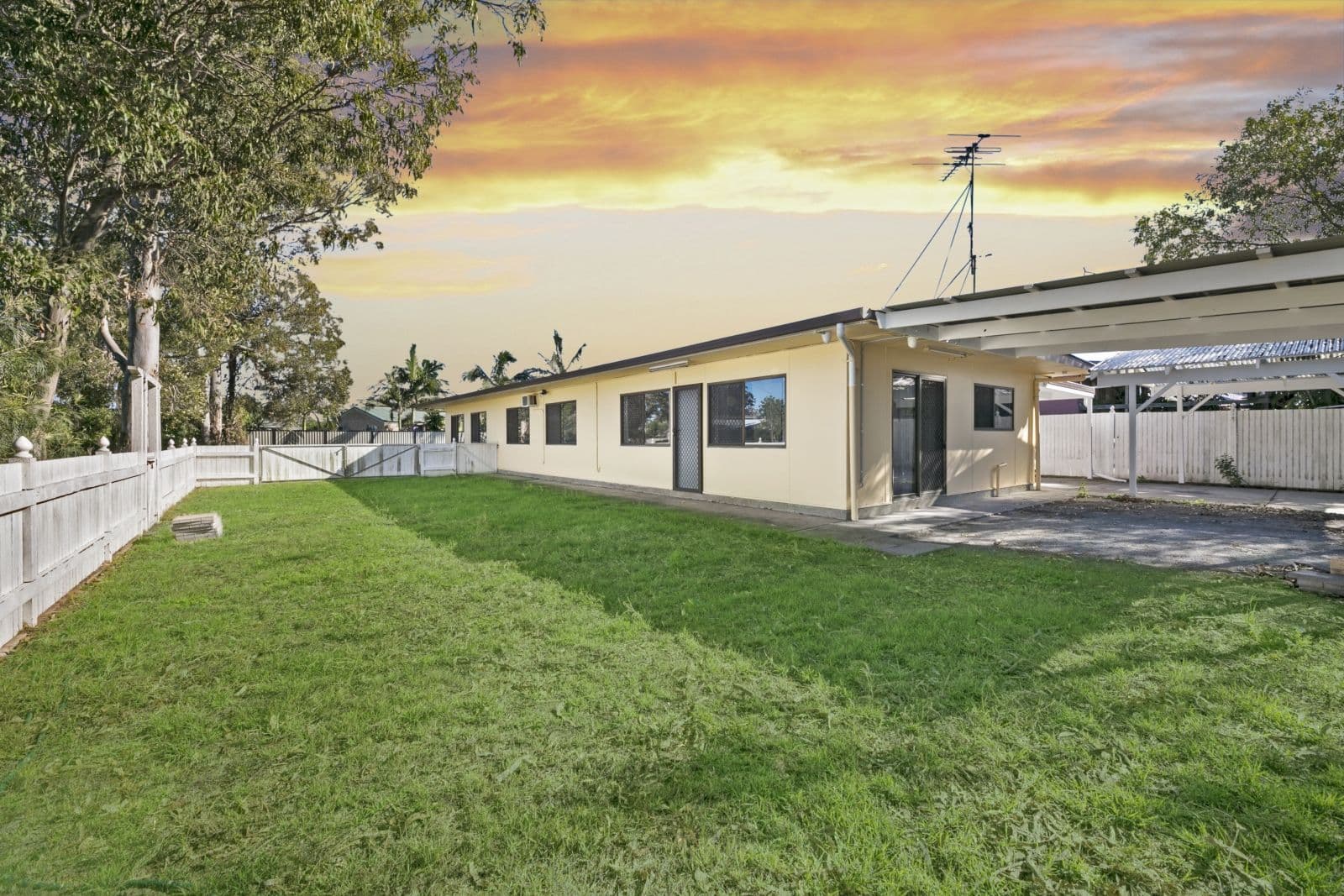 25 Karen Street, Jacobs Well QLD 4208, Jacobs Well - Thumbnail 3