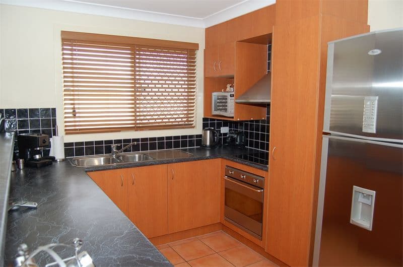 78   Lake Manchester Street, LOGAN RESERVE QLD 4133, Logan Reserve - Thumbnail 2