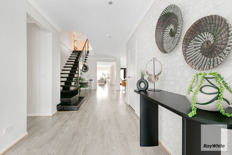 15 Padova Drive, Greenvale VIC 3059, Greenvale - Thumbnail 2