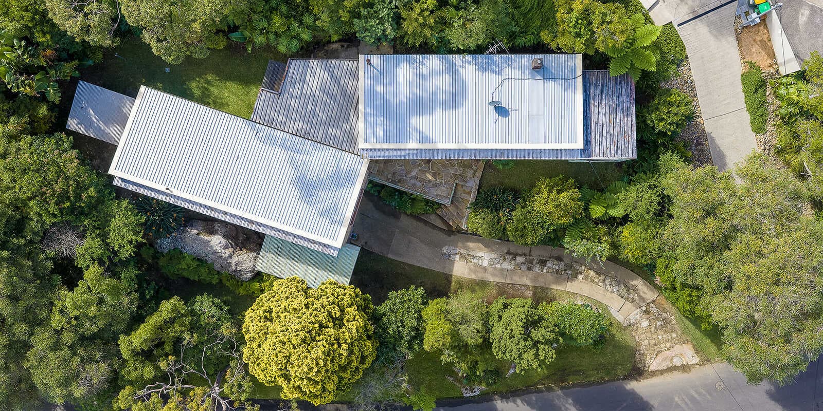 31 The Rampart Castlecrag, Castlecrag - Thumbnail 2