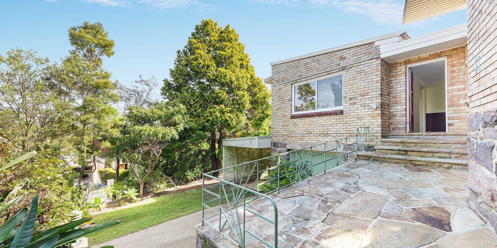 31 The Rampart Castlecrag, Castlecrag - Thumbnail 5