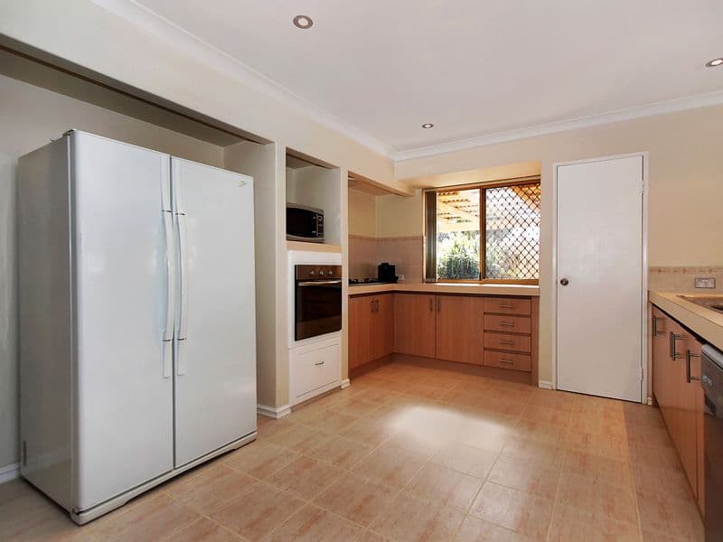 93 Seminole Gardens, SEVILLE GROVE WA 6112, Seville Grove - Thumbnail 7