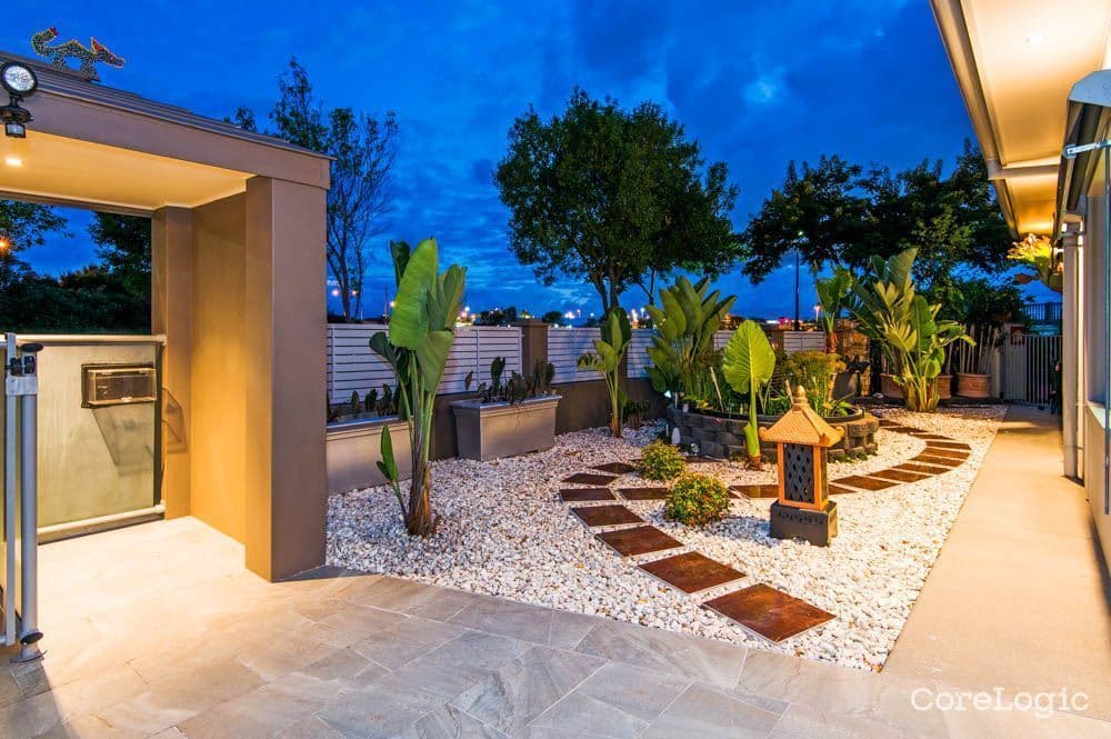 26 East Quay Drive, Biggera Waters QLD 4216, Biggera Waters - Thumbnail 2