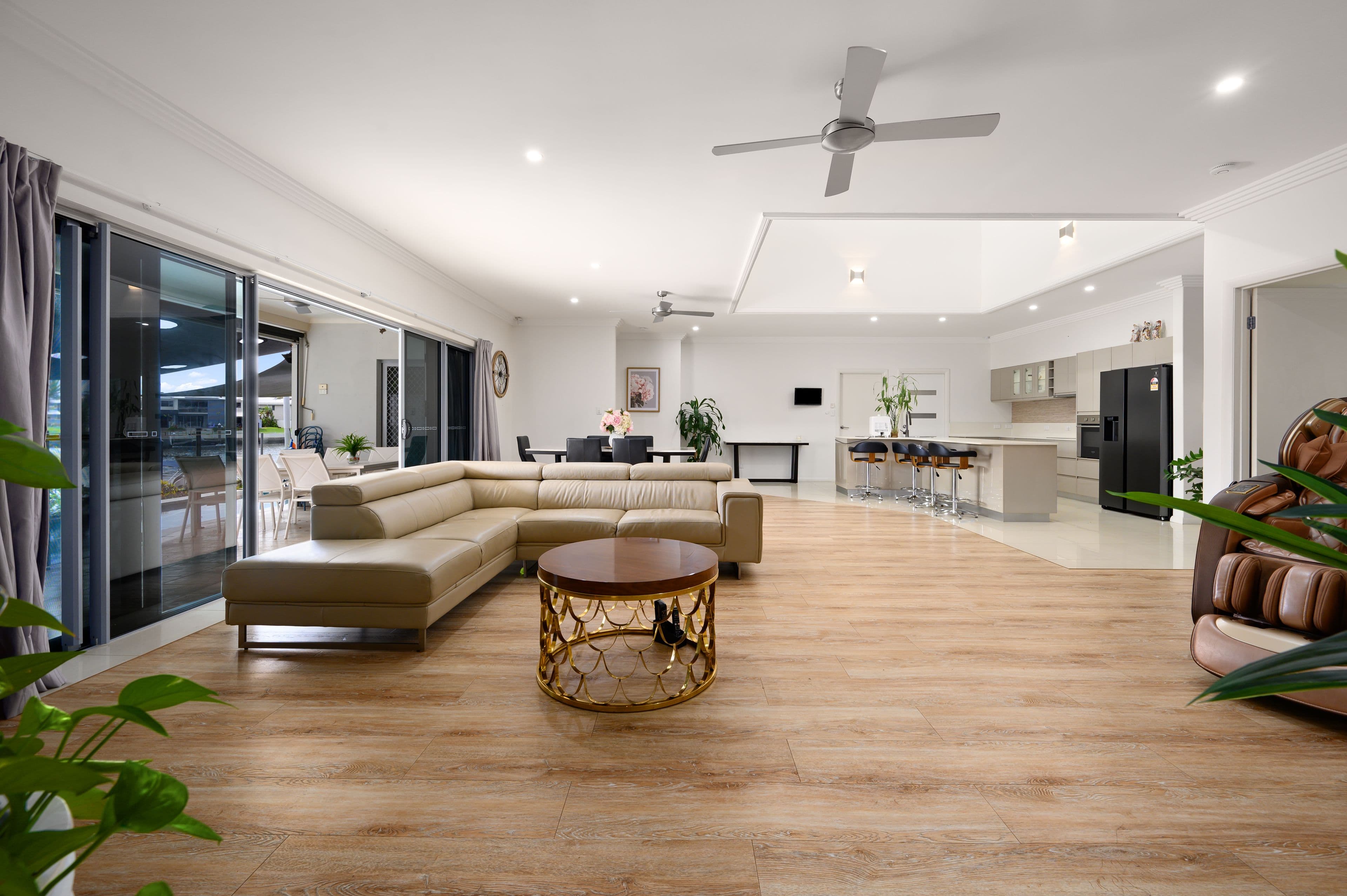 26 East Quay Drive, Biggera Waters QLD 4216, Biggera Waters - Thumbnail 8