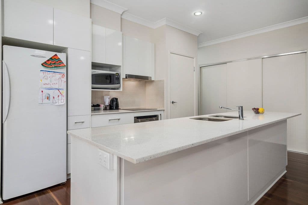 9 Thorley Court, Middle Ridge QLD 4350, Middle Ridge - Thumbnail 4