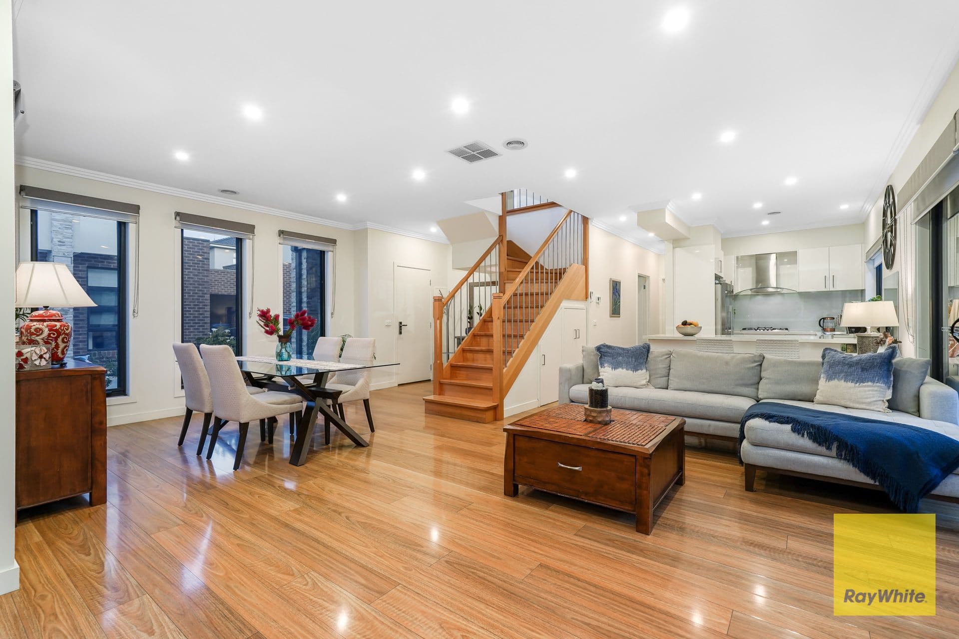 122 Kennington Park Drive, Endeavour Hills VIC 3802, Endeavour Hills - Thumbnail 4