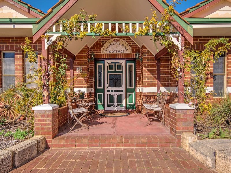 16 Cumberland Way, Waikiki WA 6169, Waikiki - Thumbnail 2
