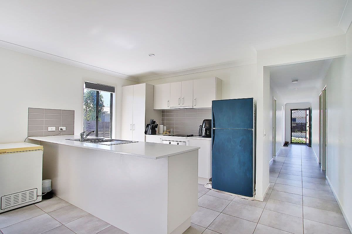 70 Huntingdale Street, Leichhardt QLD 4305, Leichhardt - Thumbnail 5