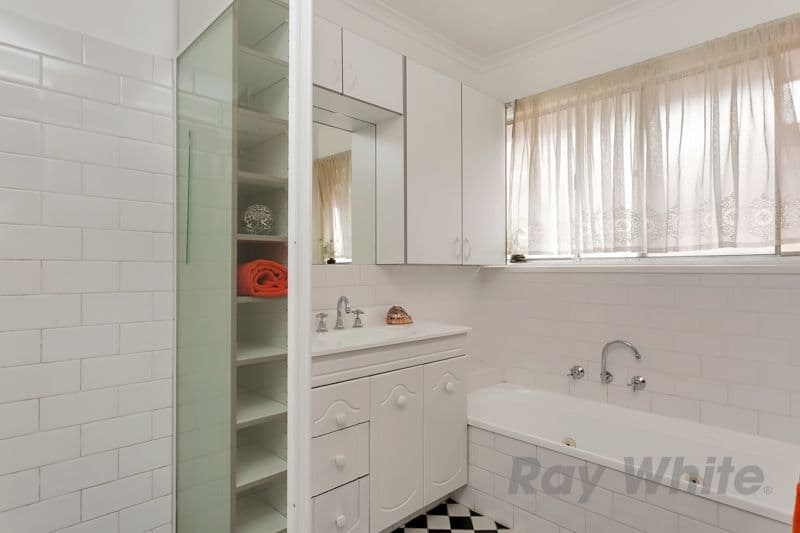 38 Regency Road, Happy Valley SA 5159, Happy Valley - Thumbnail 8