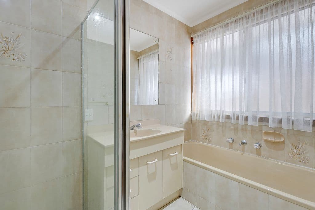 124 McDonalds Road, Epping VIC 3076, Epping - Thumbnail 6