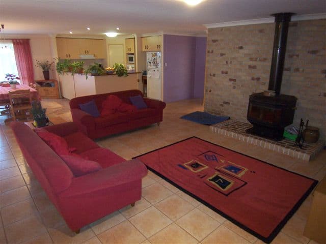 46  Diosma Drive, HIGHFIELDS QLD 4352, Highfields - Thumbnail 2