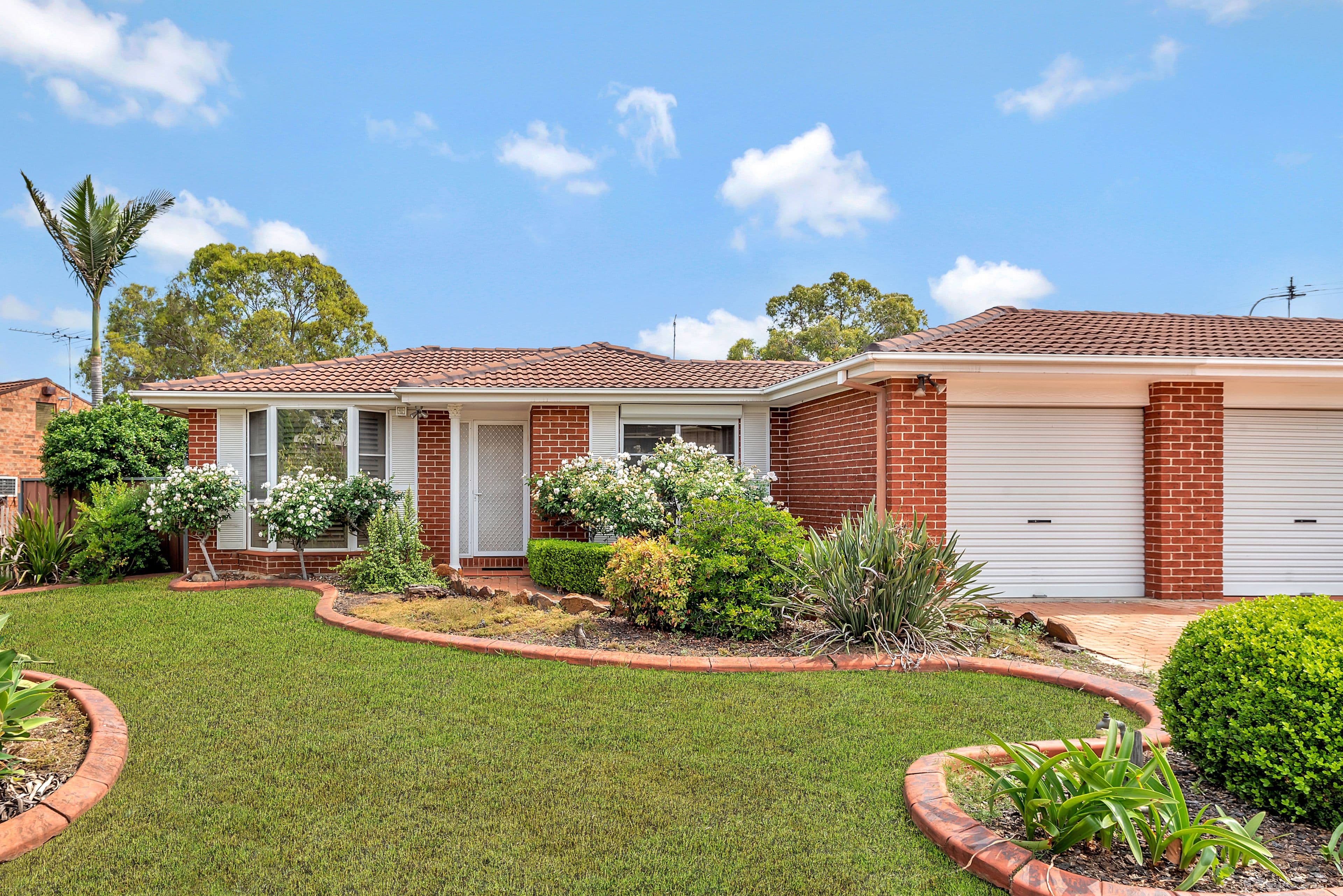 11 Dotterel Street, Hinchinbrook - Image 1