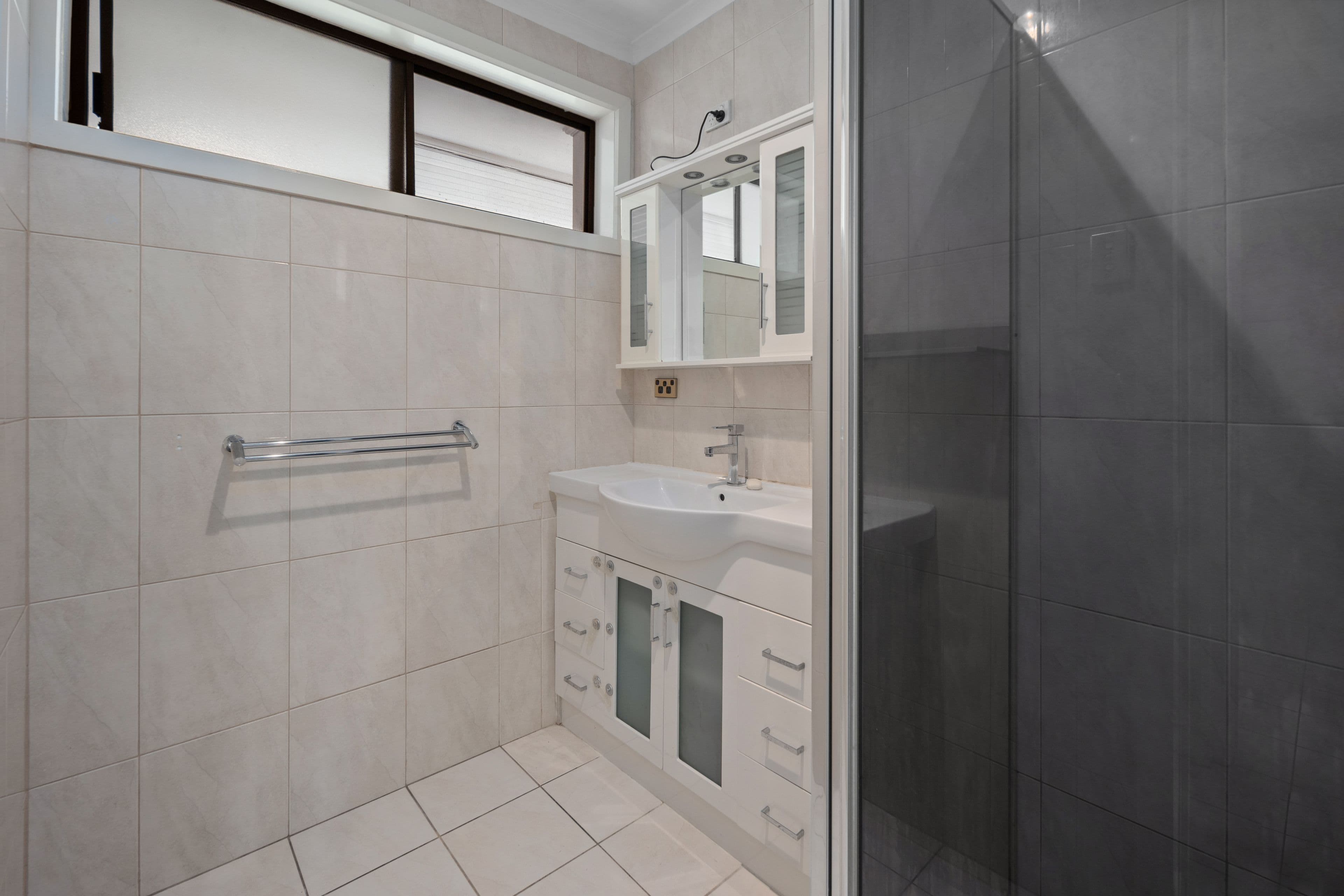 21 Pandora Avenue, Thomastown VIC 3074, Thomastown - Thumbnail 6