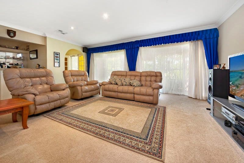 4 Roebuck Place, ILLAWONG NSW 2234, Illawong - Thumbnail 5