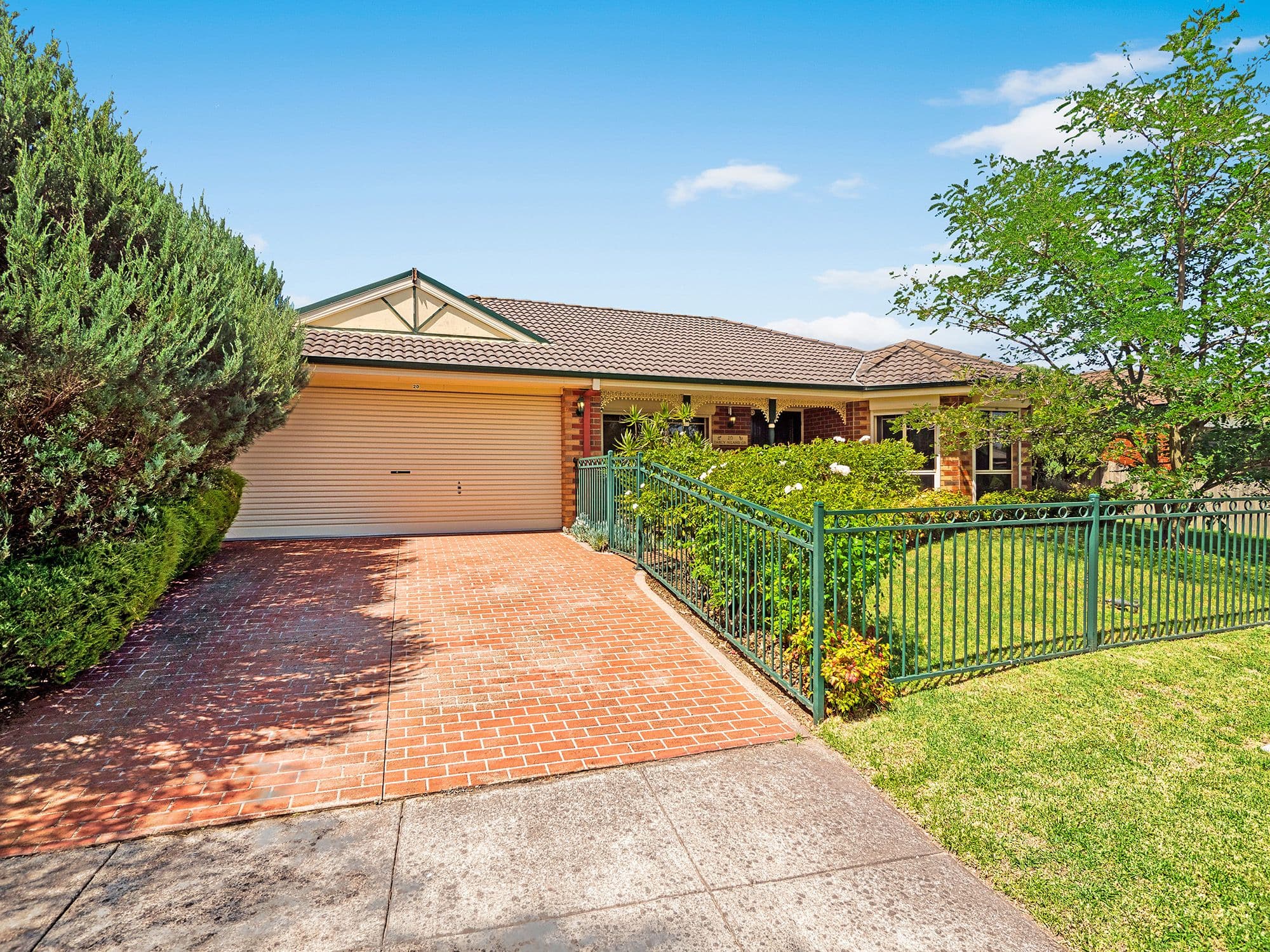 20 Darcy Niland Crescent, Lynbrook VIC 3975, Lynbrook - Thumbnail 2