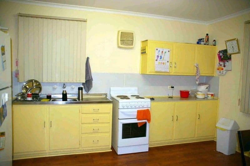 2 Grevillea Street, Renmark SA 5341, Renmark - Thumbnail 2