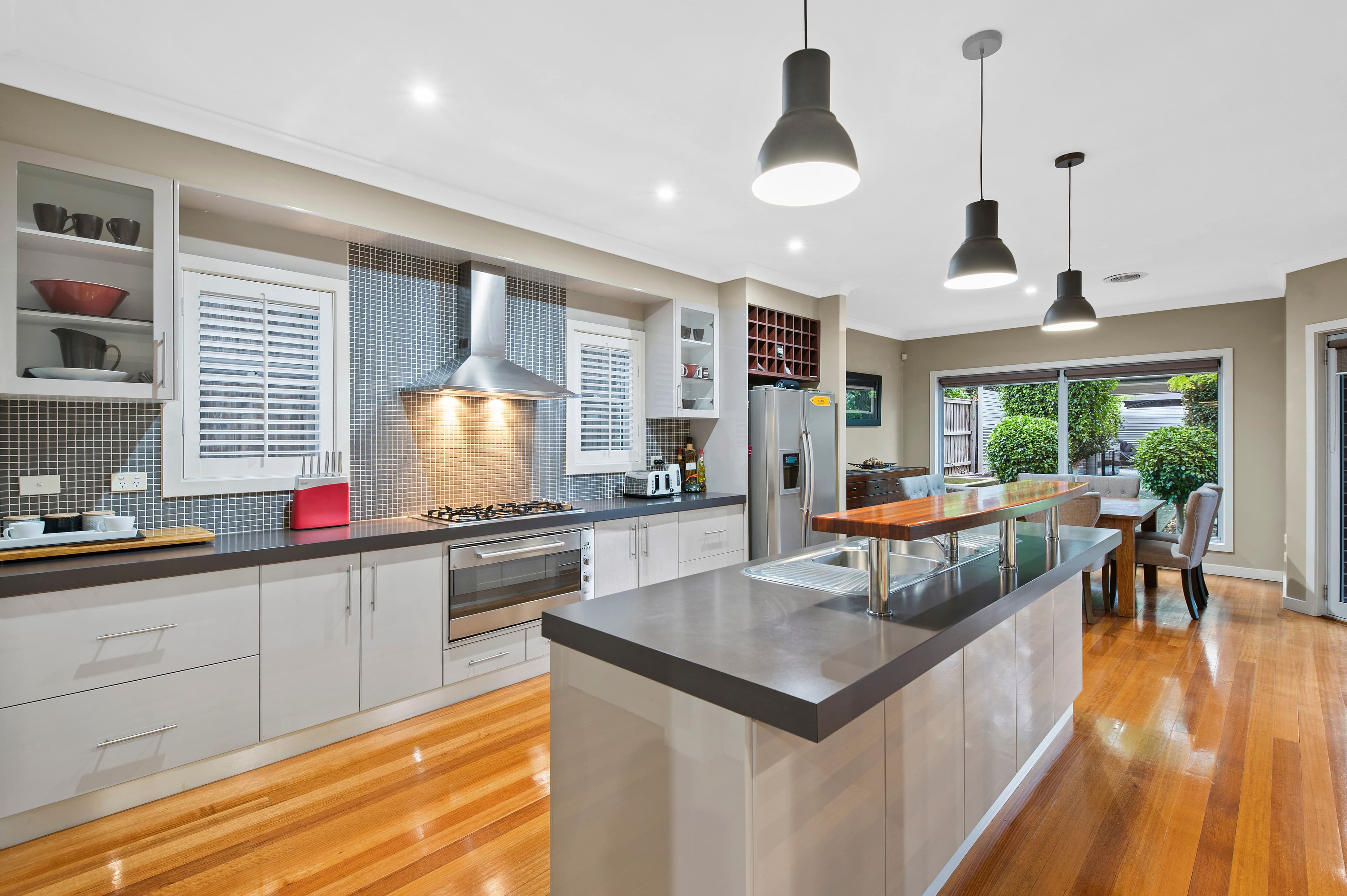 6 Carex Way, South Morang VIC 3752, South Morang - Thumbnail 3
