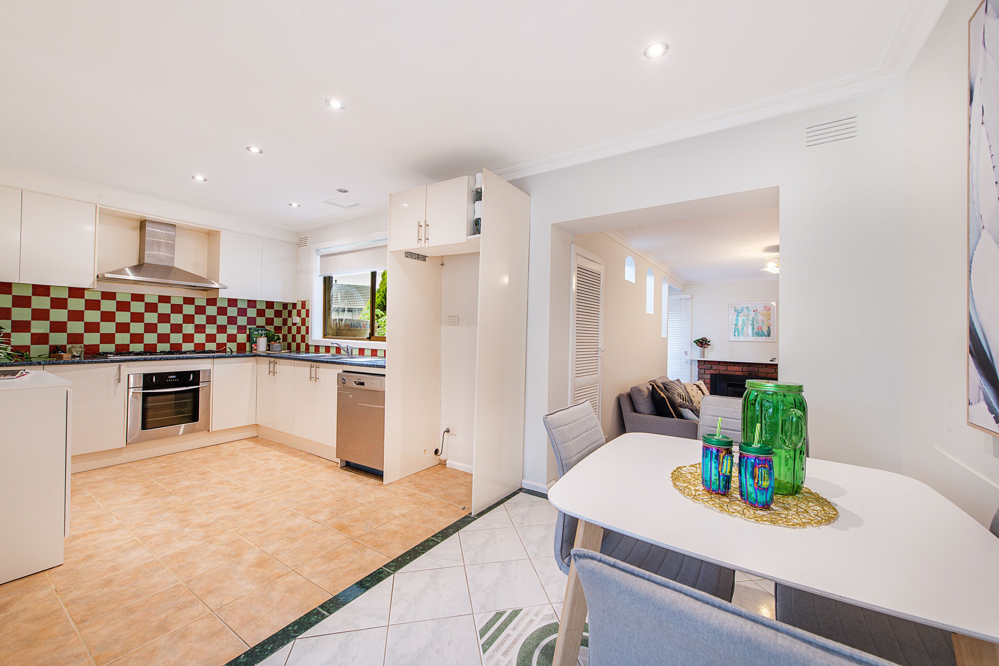 121 Anne Road, Knoxfield VIC 3180, Knoxfield - Thumbnail 6
