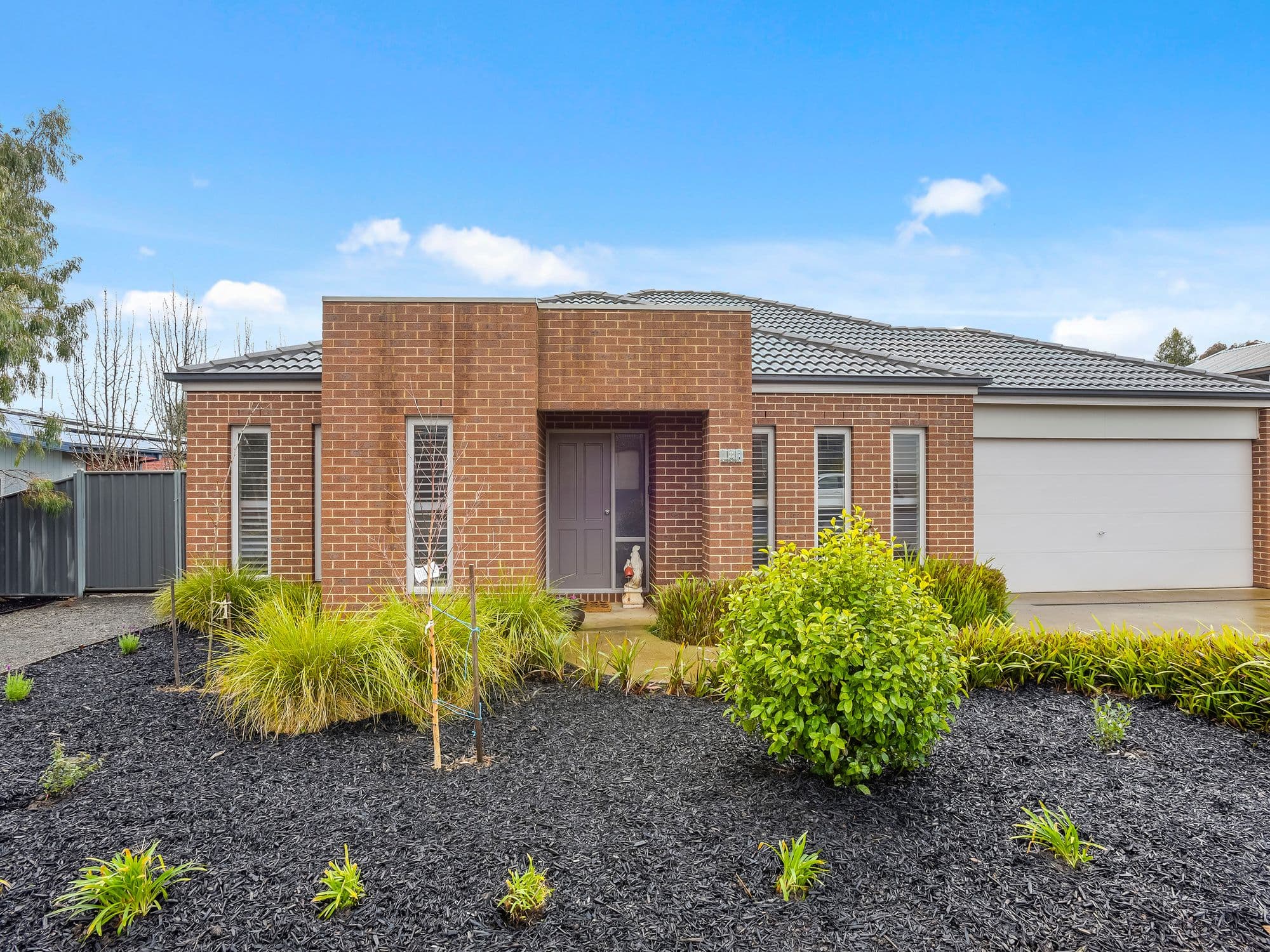 101 Caroline Chisholm Drive, Kyneton VIC 3444, Kyneton - Image 1