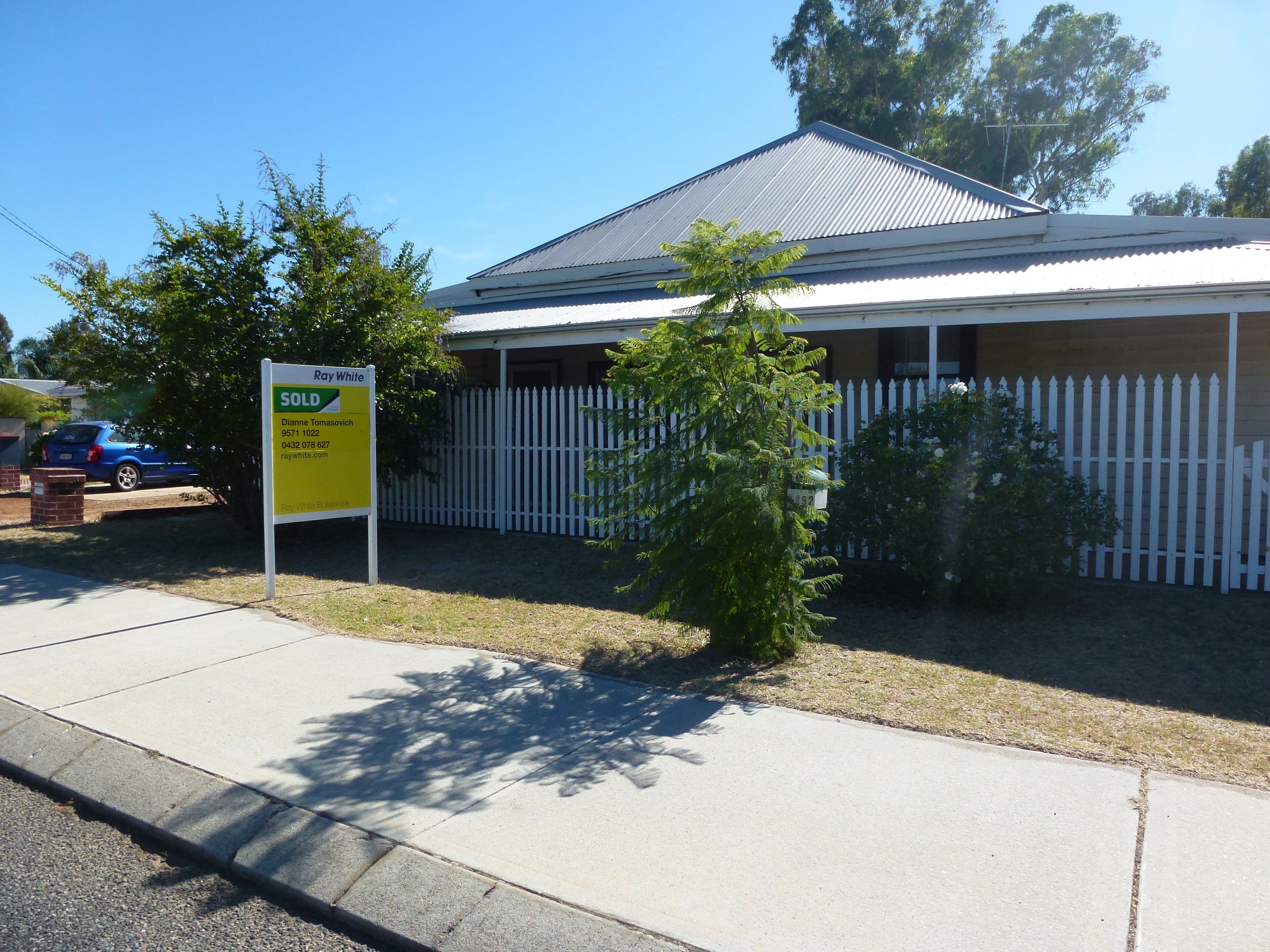 1192 Almeria Parade, Bullsbrook WA 6084, Bullsbrook - Image 1