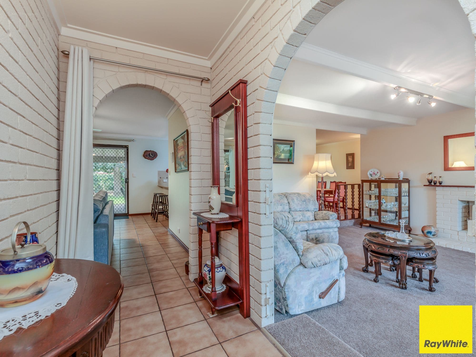 6 Ind Street, Lesmurdie WA 6076, Lesmurdie - Thumbnail 2