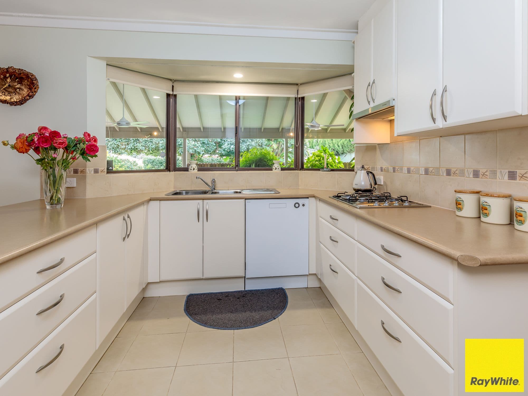 6 Ind Street, Lesmurdie WA 6076, Lesmurdie - Thumbnail 7