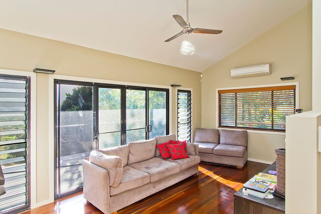 1 Ranch Court, TALLEBUDGERA VALLEY QLD 4228, Tallebudgera Valley - Thumbnail 5
