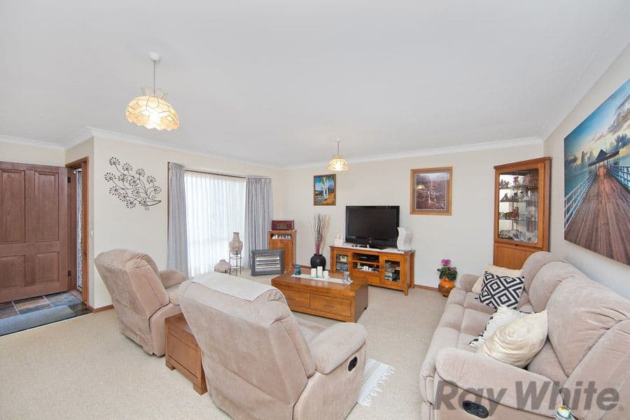 33 Kalele Avenue, Budgewoi NSW 2262, Budgewoi - Thumbnail 4