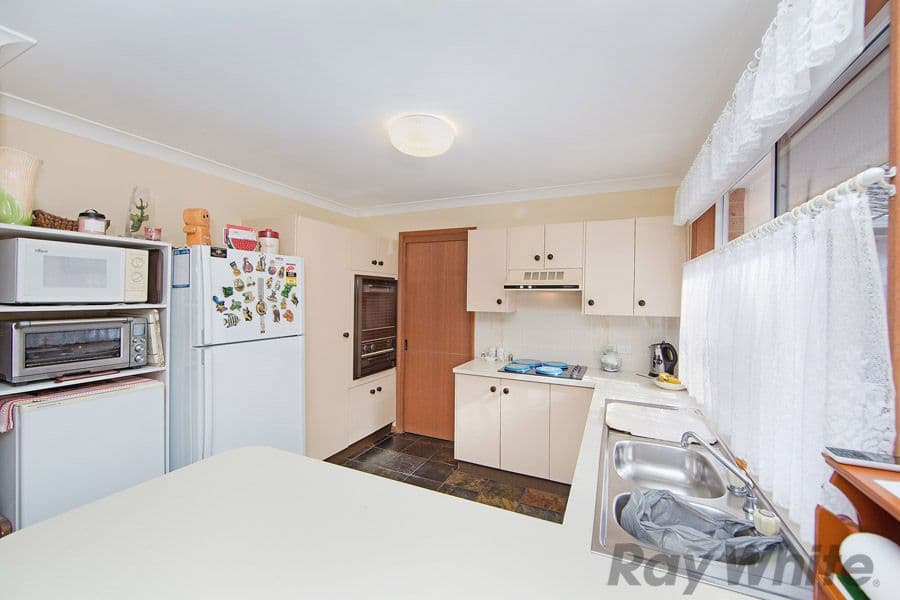 33 Kalele Avenue, Budgewoi NSW 2262, Budgewoi - Thumbnail 6