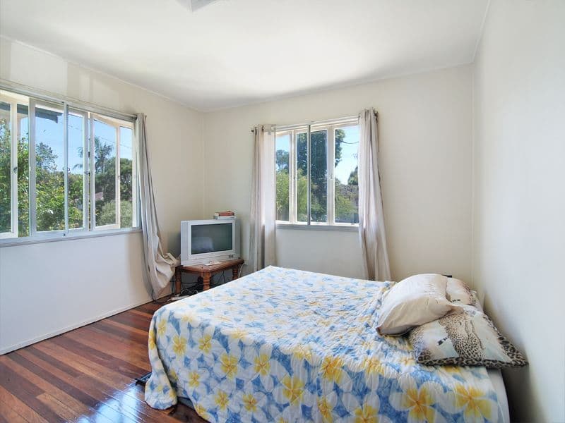 18 Primula Street, NUDGEE QLD 4014, Nudgee - Thumbnail 5