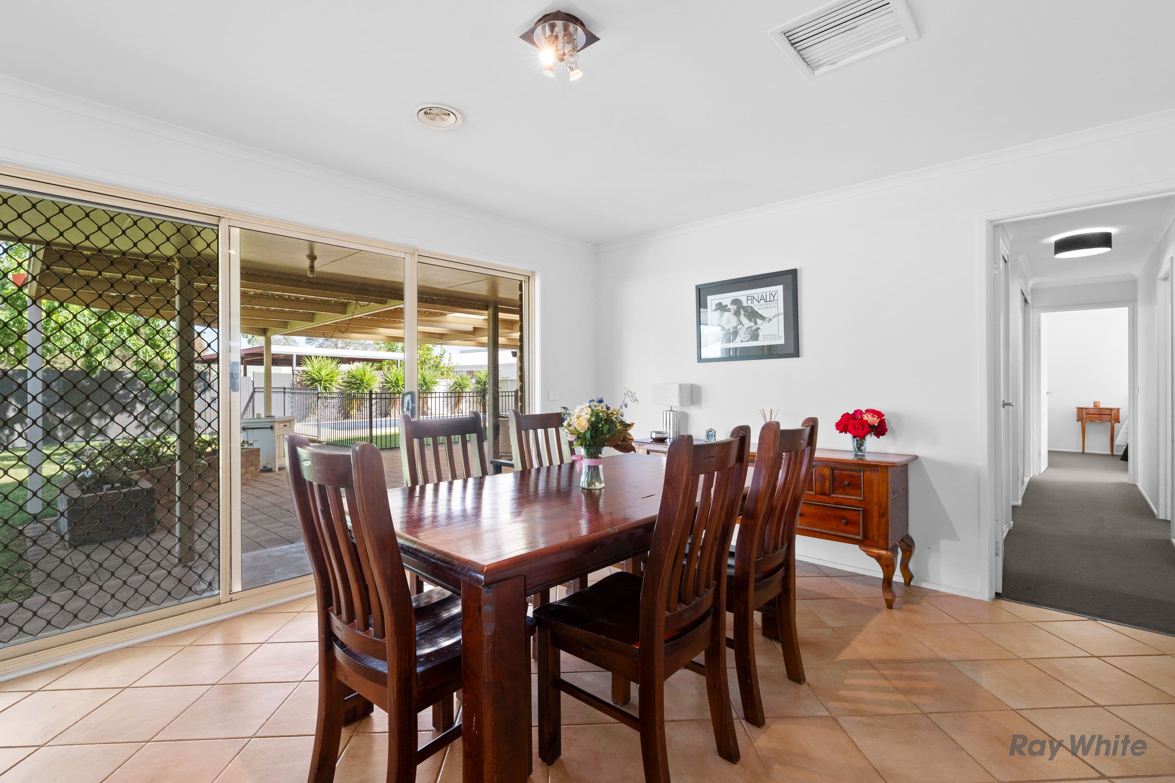 98 Samaria Road, Benalla VIC 3672, Benalla - Thumbnail 5