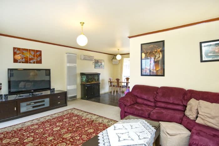 21 Kingsley Drive, CORIO VIC 3214, Corio - Thumbnail 2