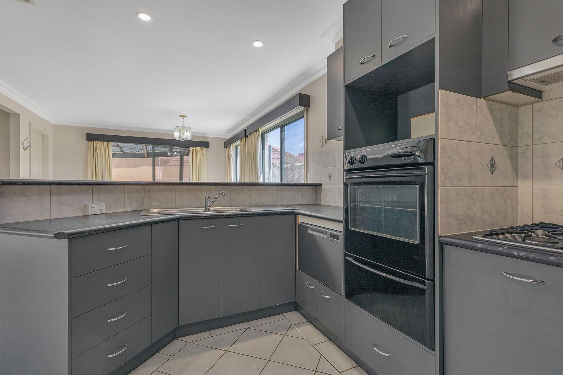 13 Sunrise Avenue, Moama NSW 2731, Moama - Thumbnail 3