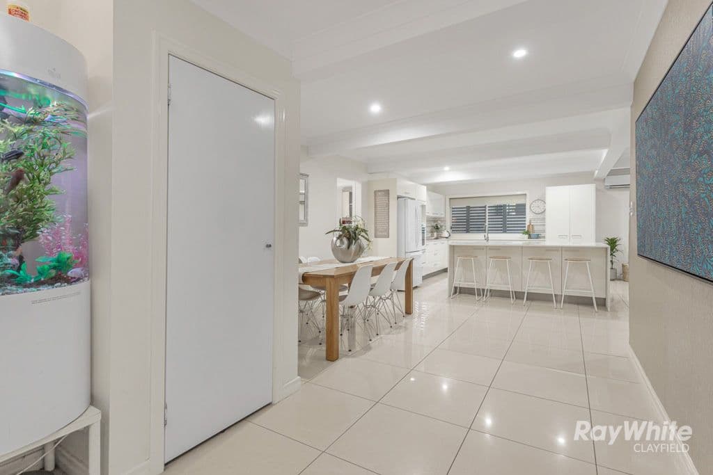 75 Ure Street, Hendra QLD 4011, Hendra - Thumbnail 3