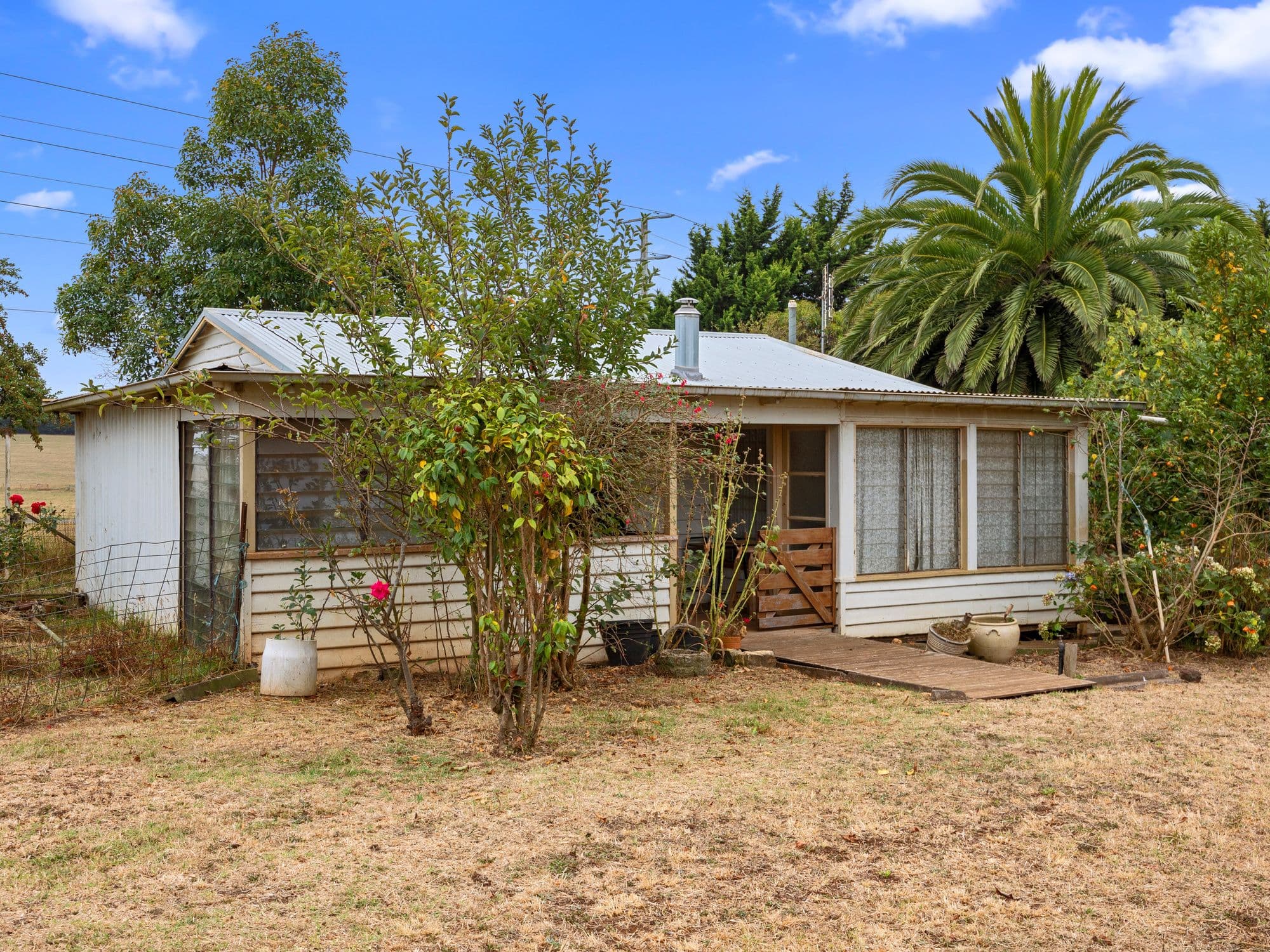 15 Simons Lane, Leongatha VIC 3953, Leongatha South - Thumbnail 2