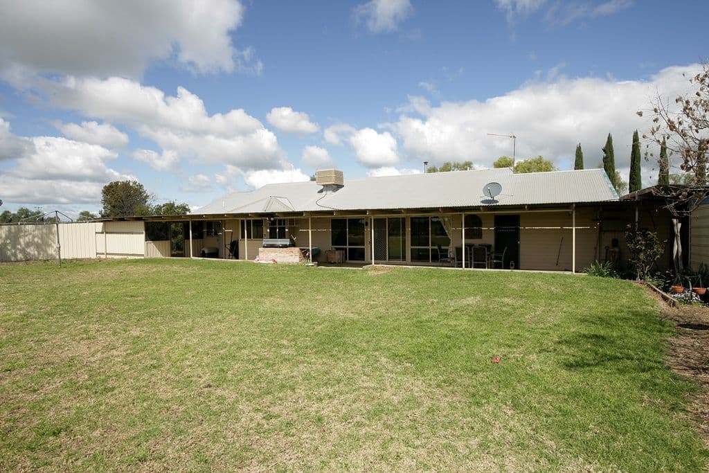 60-62 Cleek Street, Currawarna NSW 2650, Currawarna - Thumbnail 8