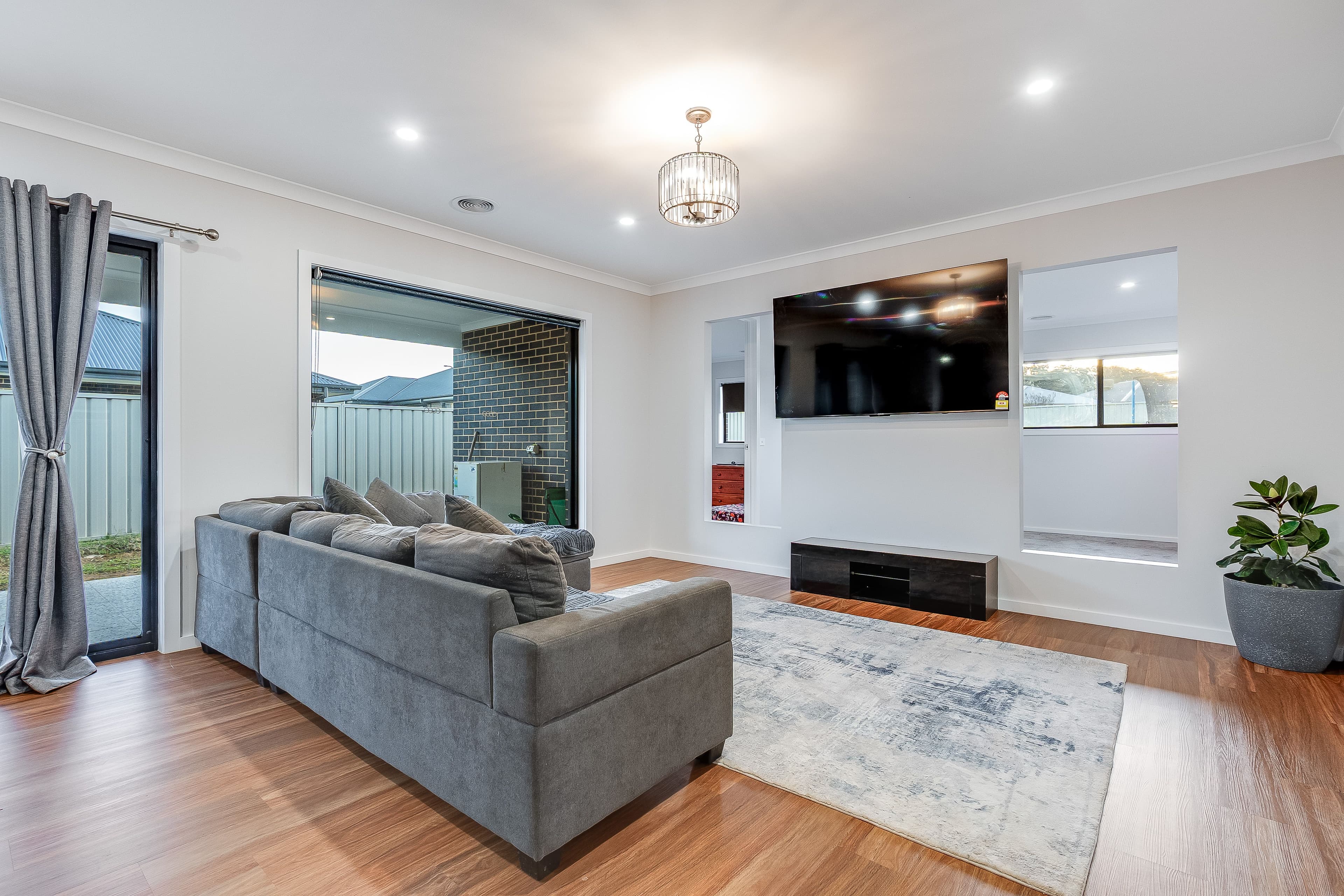 93 Kendall Drive, Hamilton Valley NSW 2641, Hamilton Valley - Thumbnail 3