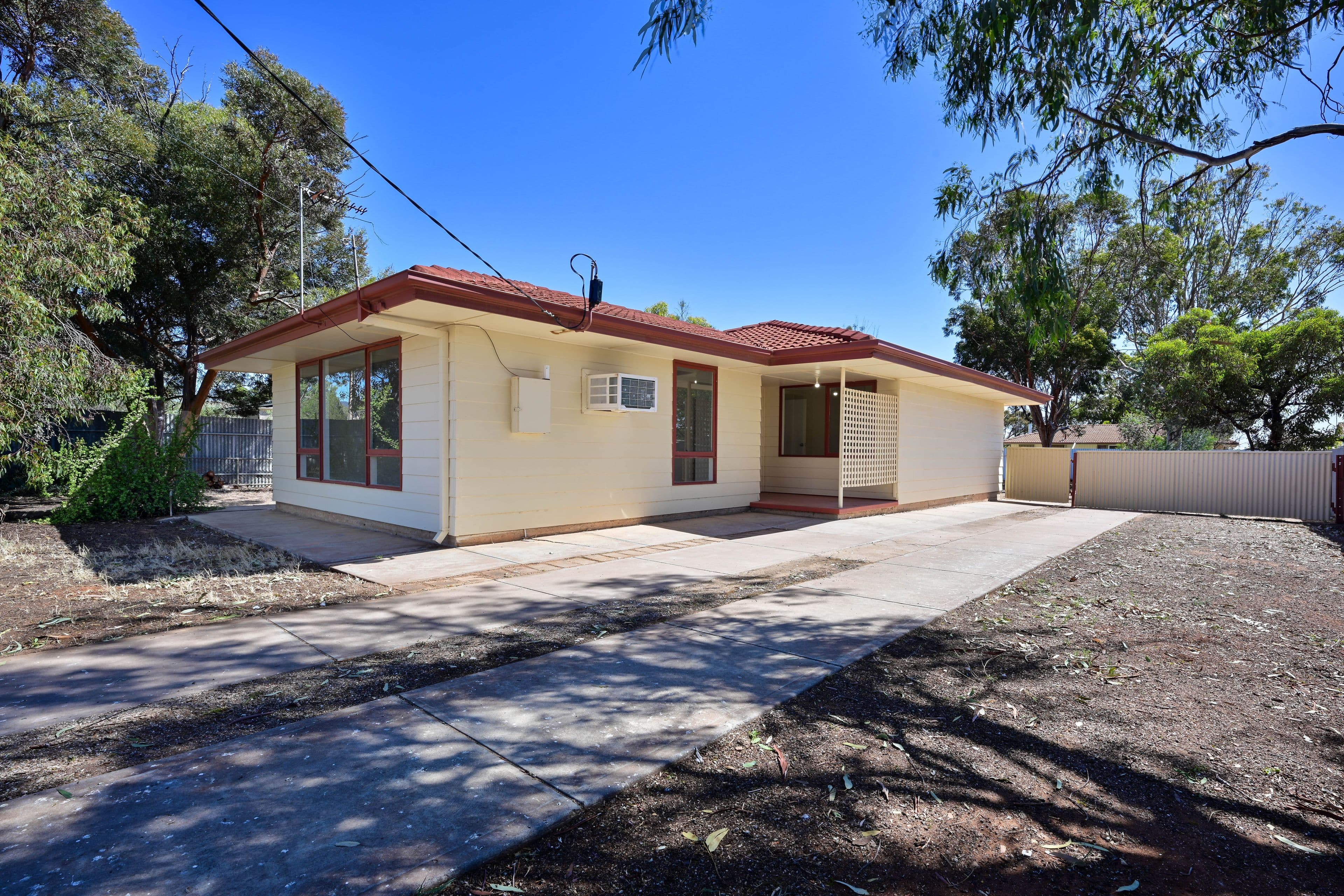 18 Shepstone Street, Quorn SA 5433, Quorn - Thumbnail 2